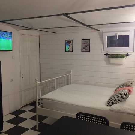 Pokoje Sweet Home Stegna  Kültér fotó